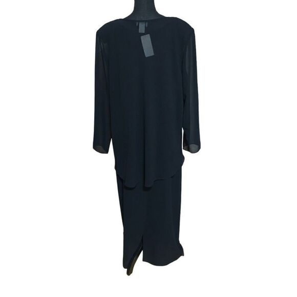 Dress Savvy Two-Piece Formal Dress - Picture 4 of 6